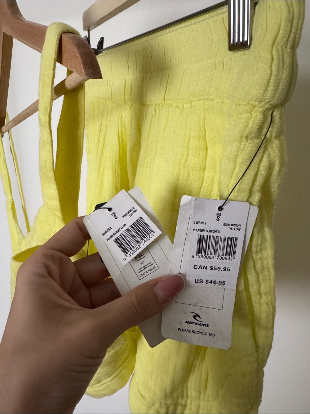 Rip Curl Premium Surf Set NWT Bright Yellow Gauze Crop Top & Shorts - Picture 3 of 4